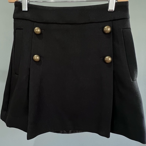 Express Dresses & Skirts - Express Mini Button Front Skirt with functional pockets size 2
